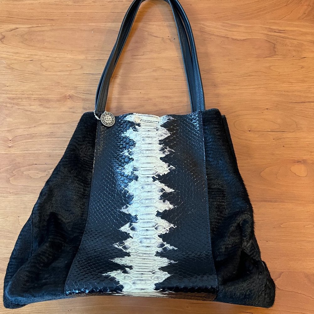 Streets Ahead Tote Bag